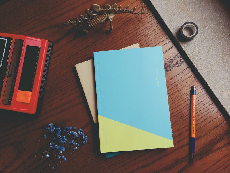 迪梦奇 365好好记Ⅶ v.1 [蓝黄] - 笔记本/手帐 - 纸 多色