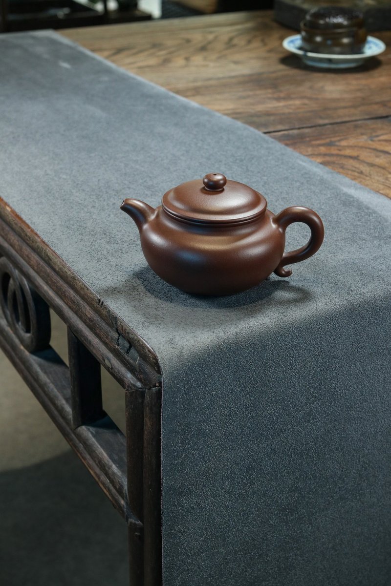 送礼紫砂壶茶壶仿古 老紫泥  紫泥 260ml 9孔 刘素素作品  此壶选 - 茶具/茶杯 - 陶 灰色