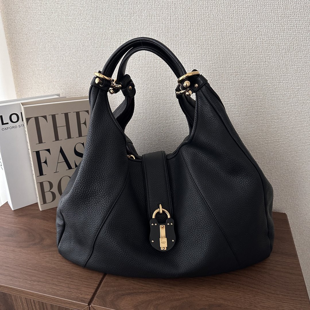 LOEWE 罗意威 Carree 锁扣 皮革 黑色 单肩包 - 侧背包/斜挎包 - 真皮 黑色
