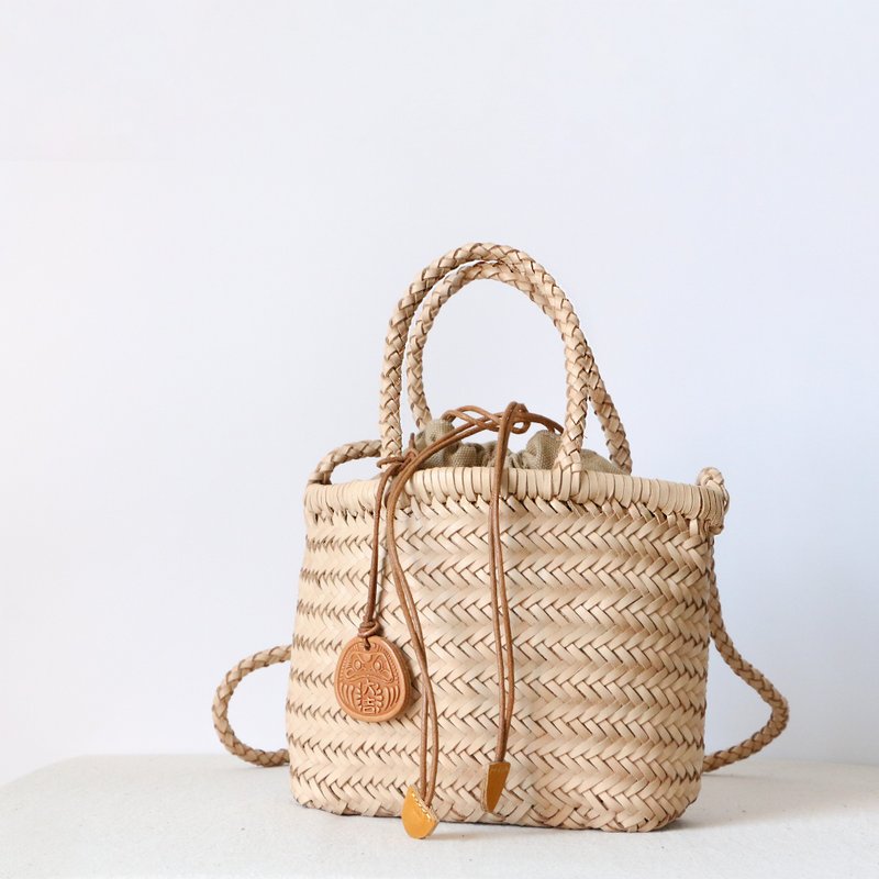 Natural 2Way Nume leather Cowhide Hand-knitted shoulder bag Watermark - 侧背包/斜挎包 - 真皮 多色
