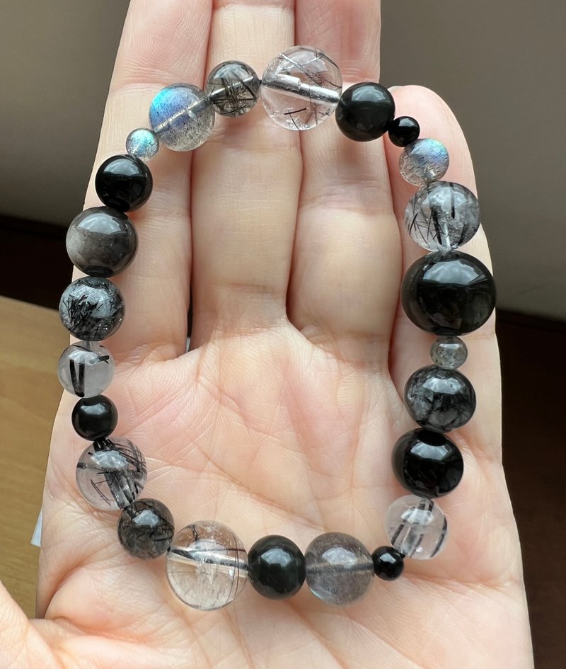 ||海底轮能量||手环。黑发晶/黑碧玺/拉长石/闪灵钻/黑曜石/超七 - 手链/手环 - 水晶 黑色