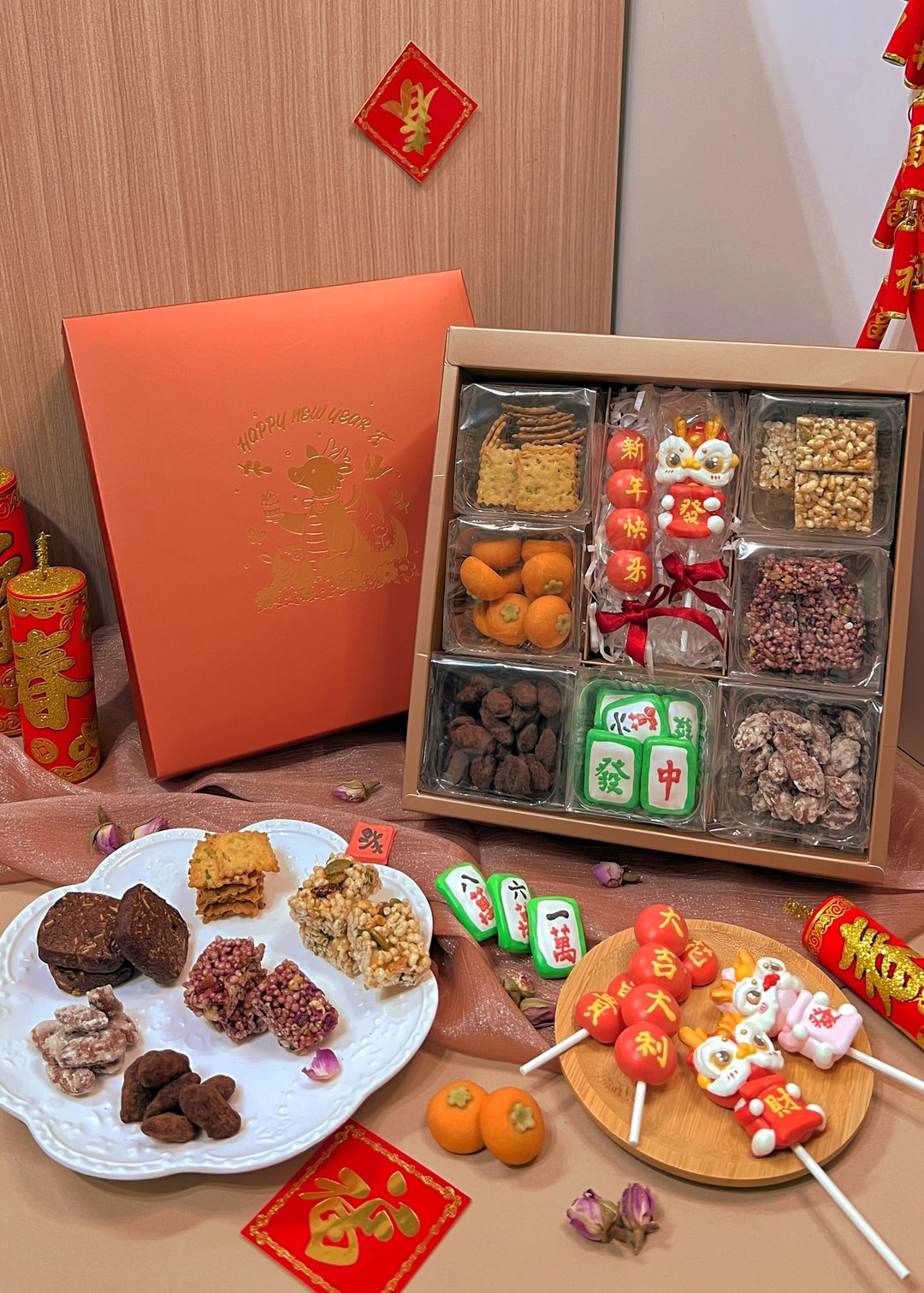 【新年礼盒/限量最后10盒】2024好运龙来春节礼盒。手工饼干礼盒 - 手工饼干 - 新鲜食材 多色