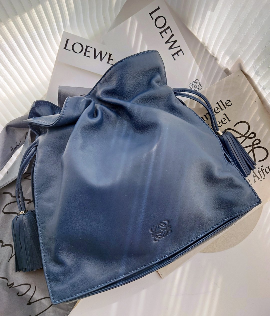 客人预留Loewe Flamenco海蓝流苏束口袋肩背包斜挎包单肩包束绳包 - 侧背包/斜挎包 - 真皮 蓝色