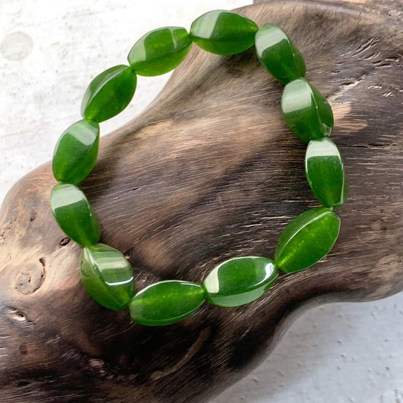 台湾 玉珠手环 │共12粒 润泽剔透 稀有色泽 - 手链/手环 - 玉石 绿色