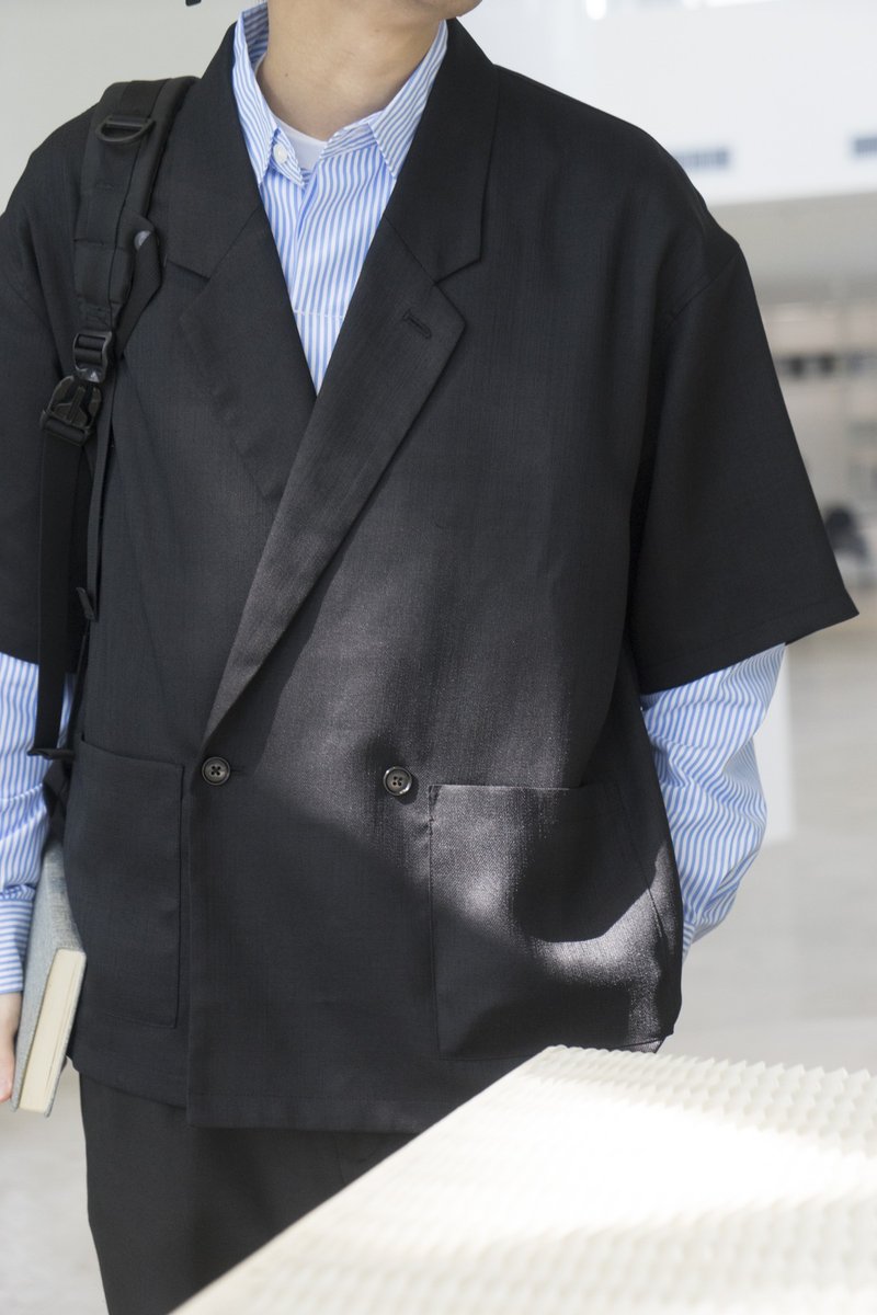 Suit 誠意推薦 日系潮流寬鬆雙排扣短袖休閒西裝襯衫外套 Blazer - 男装衬衫 - 聚酯纤维 黑色