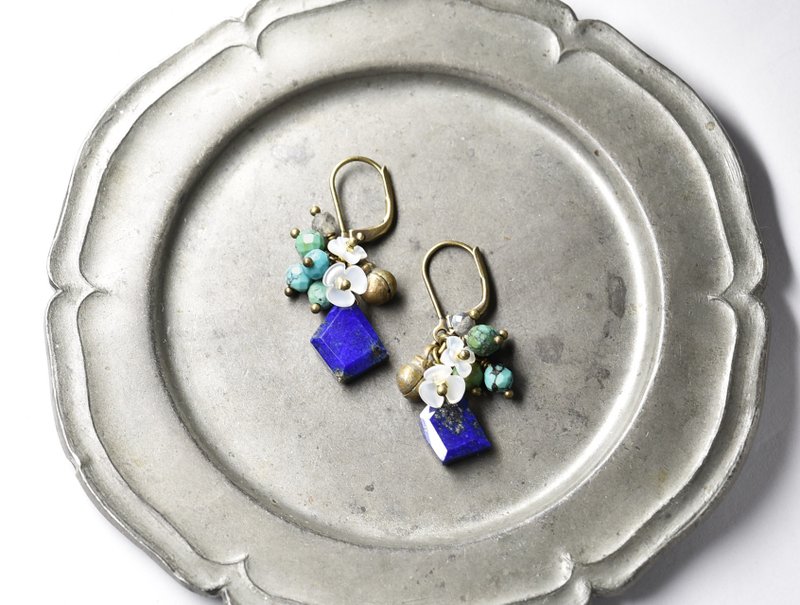 Lapis and turquoise, white butterfly florets, labradorite, folk bell earrings - 耳环/耳夹 - 宝石 蓝色