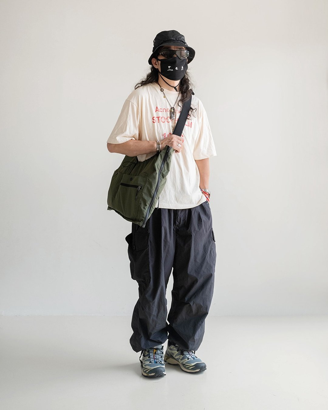 街头潮流工装风挎包斜挎背心两用设计多口袋户外出行马甲包 - 侧背包/斜挎包 - 尼龙 绿色