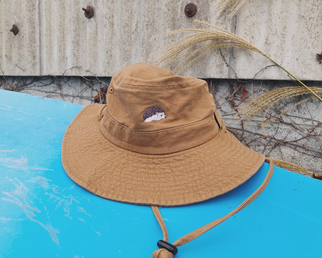 Brown -Fisherman HAT // Embroidered 4 Animals - 帽子 - 棉 咖啡色
