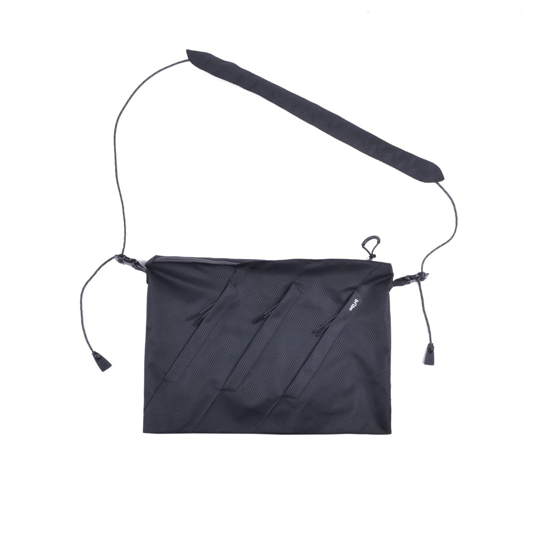 oqLiq - Project 06 - River sacoche bag 川字补给包(大) - 侧背包/斜挎包 - 聚酯纤维 黑色