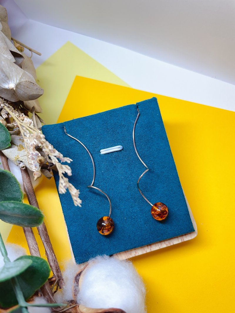 S925纯银天然琥珀9mm耳环 - 耳环/耳夹 - 纯银 橘色