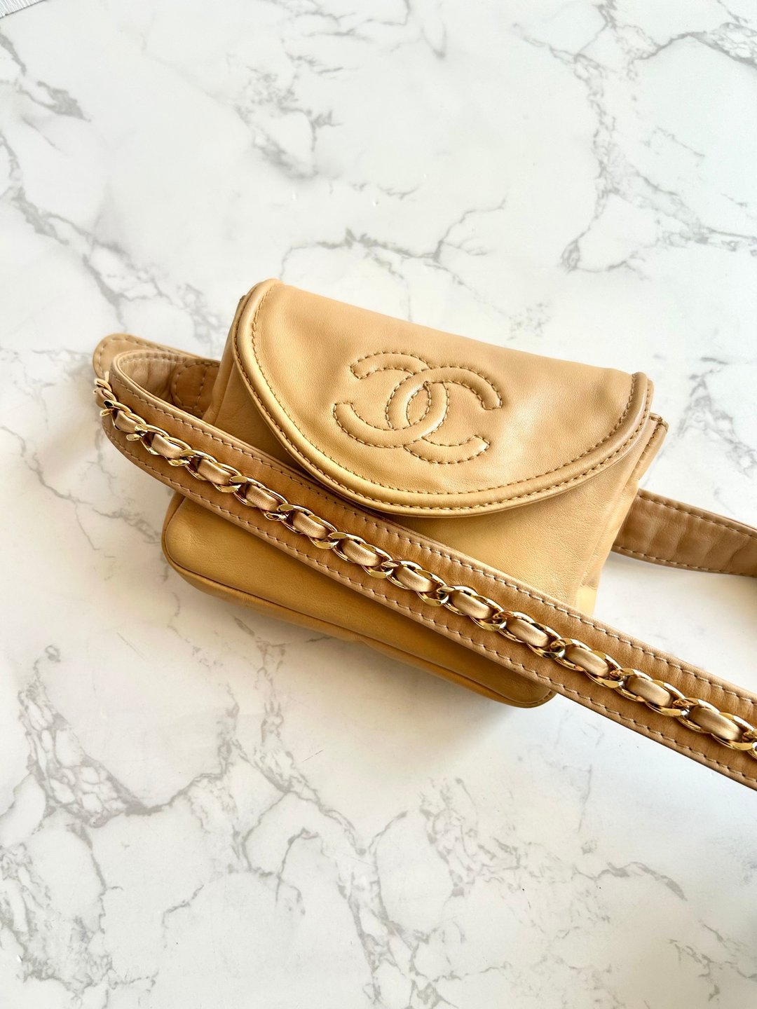 稀有中古包 Chanel 驼色皮革单肩包 腋下包 腰带包 古董包 侧背包 - 侧背包/斜挎包 - 真皮 卡其色