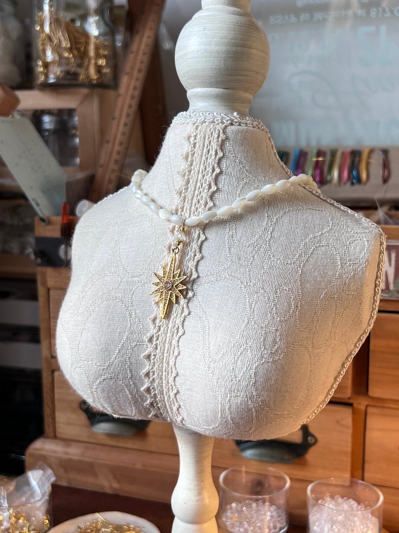 Choker 贝母珍珠 颈链 锁骨链 生日 礼物推荐 - 项链 - 贝壳 白色