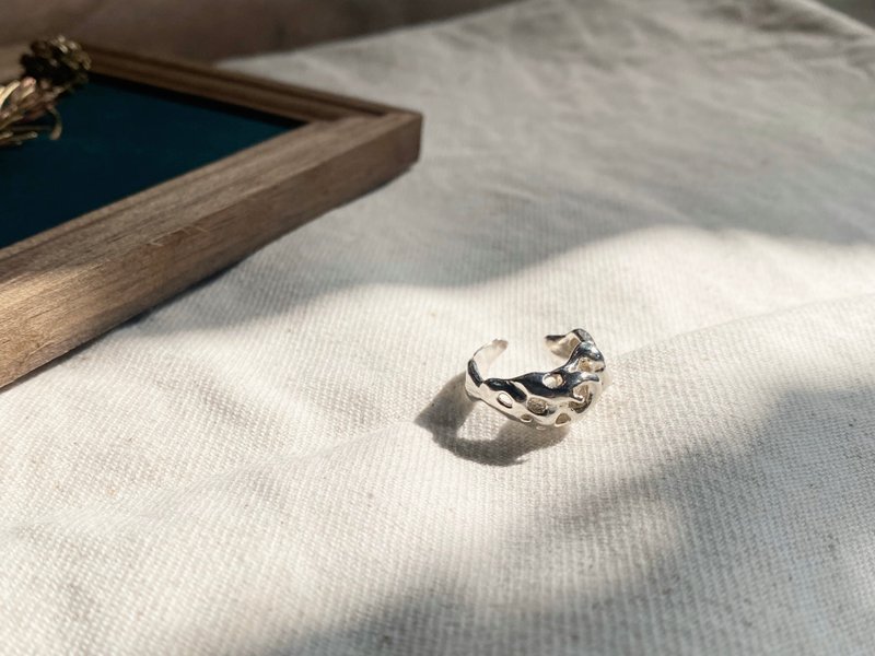 蔓绿绒Ring - 戒指 - 纯银 银色