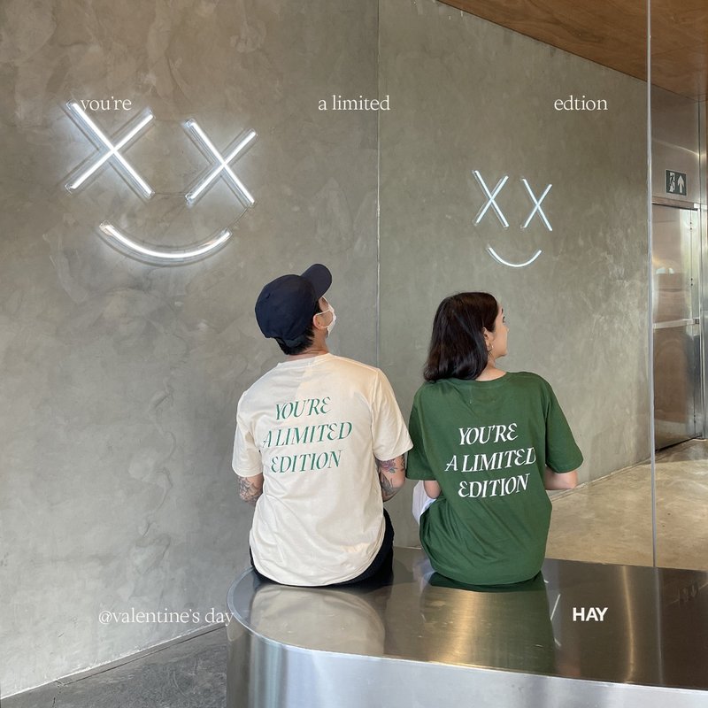 上衣 HAY : 你的限量T恤（男女皆宜） - 女装 T 恤 - 棉．麻 