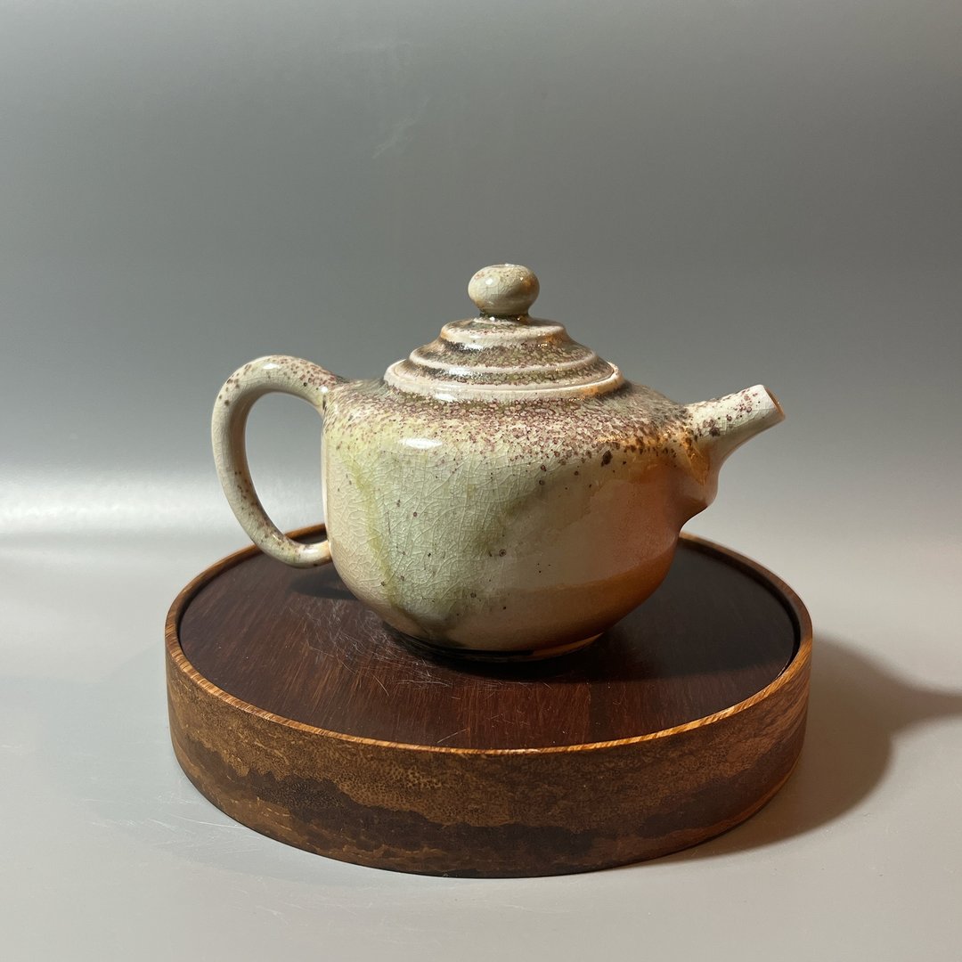 柴烧瓷土重落灰正把茶壶  / 小平凡手作 - 茶具/茶杯 - 陶 
