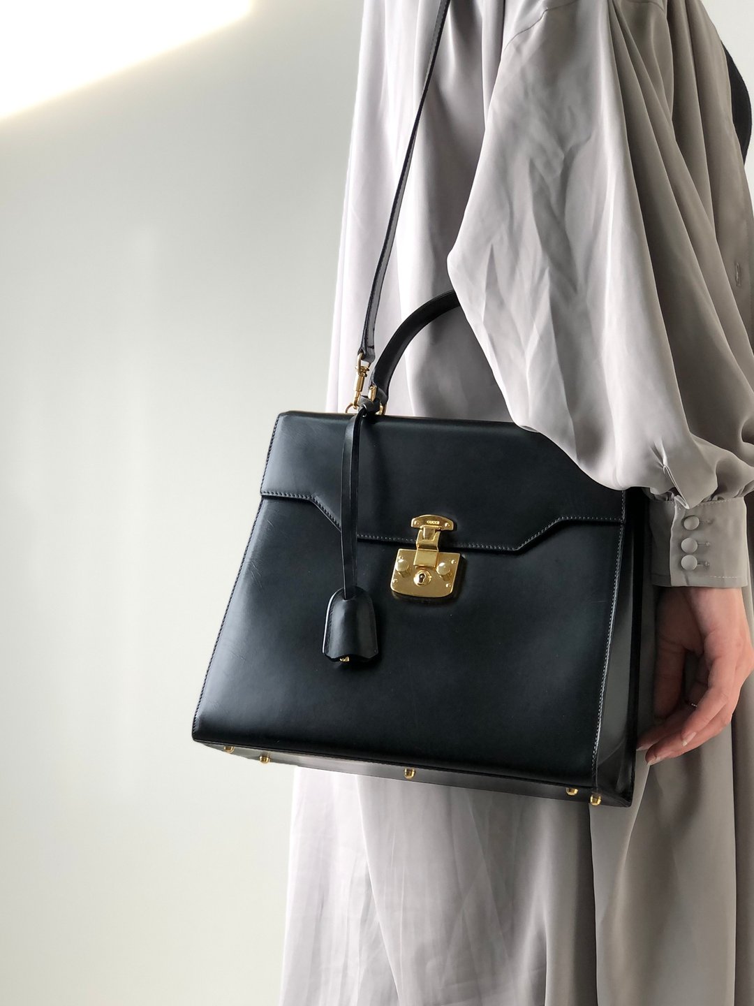 【日本直送，名牌二手包装】GUCCI 古驰 Ladylock 皮革 2way 肩包黑Vintage Vintage Old dsh5be - 侧背包/斜挎包 - 真皮 黑色