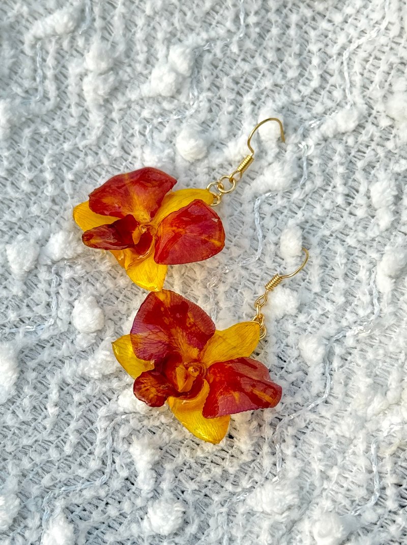 石斛兰耳环/真花耳环/兰花饰品/请备注可换耳夹 - 耳环/耳夹 - 植物．花 黄色