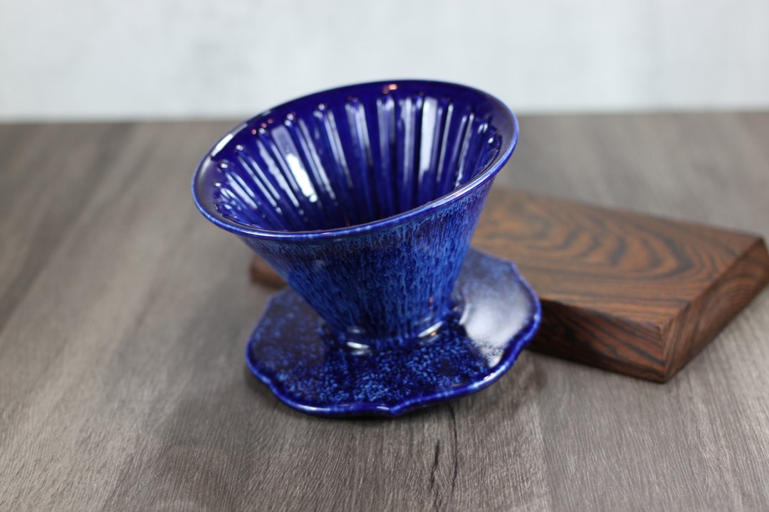 【伟大的妈妈】叶师傅试釉版 自然釉咖啡滤杯 V50 莺歌烧 孤品 - 咖啡壶/周边 - 瓷 