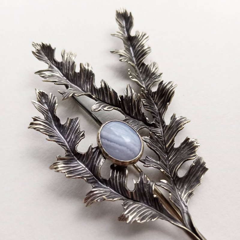 采集者的幻想  露珠I  玛瑙黄铜胸针 - 胸针 - 铜/黄铜 金色