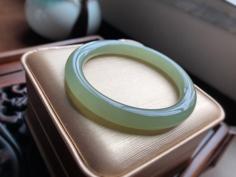 极品冰底晴水 天然和田玉青海料玉镯 超级适合这个夏天 - 手链/手环 - 玉石 