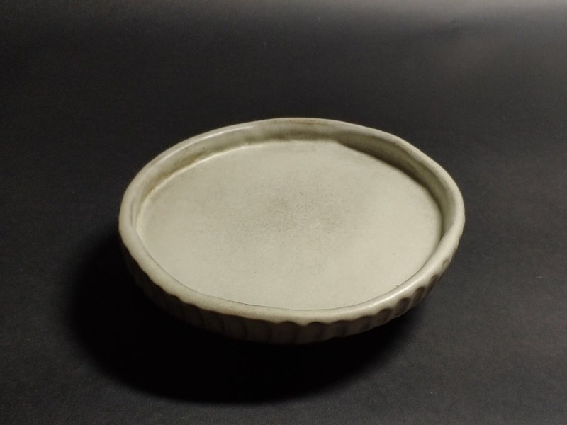 手工制作 11号 陶制点心盘 - 盘子/餐盘/盘架 - 陶 卡其色