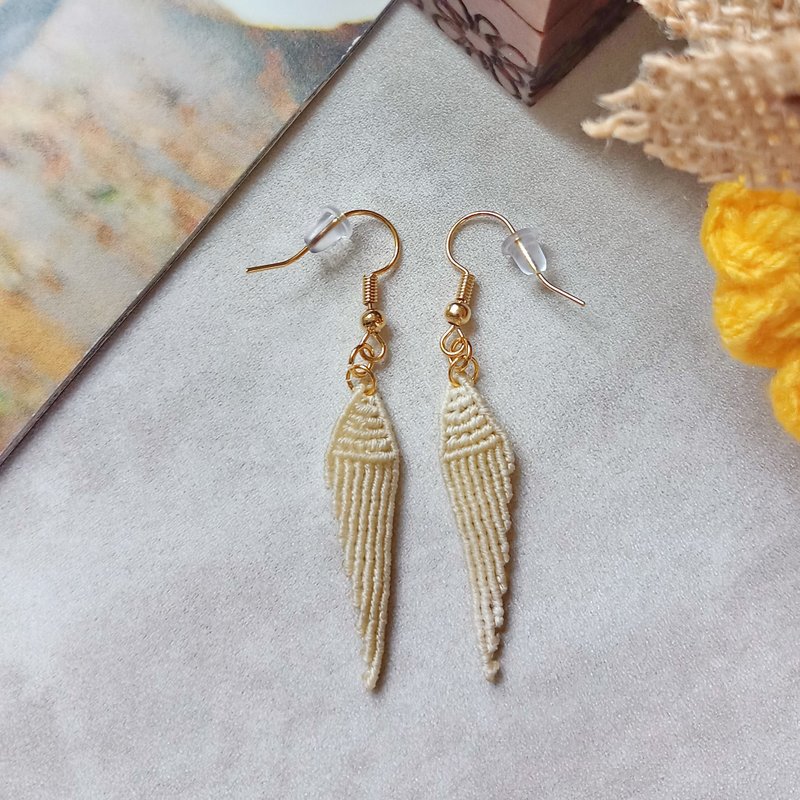 天使翅膀耳勾 耳环 手编耳环 14K包金耳勾无耳洞 耳夹 - 耳环/耳夹 - 银 金色