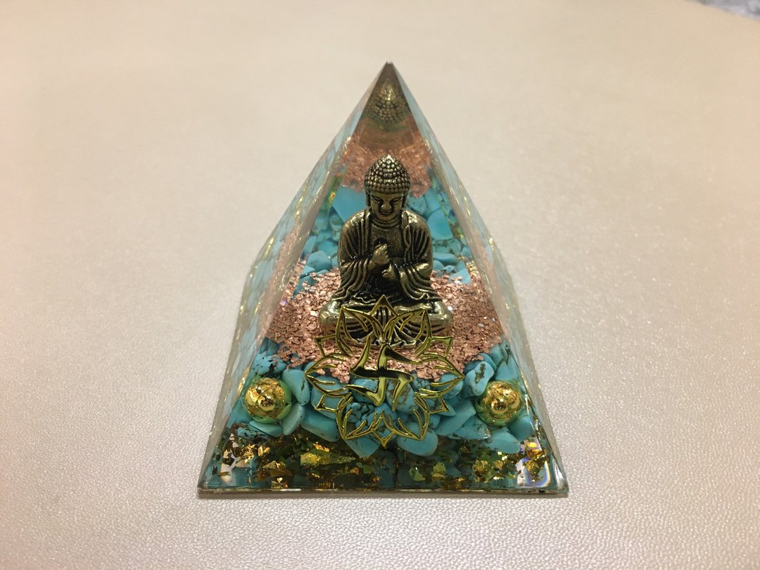 松石碎石释迦牟尼佛能量塔 保平安 - 摆饰 - 水晶 