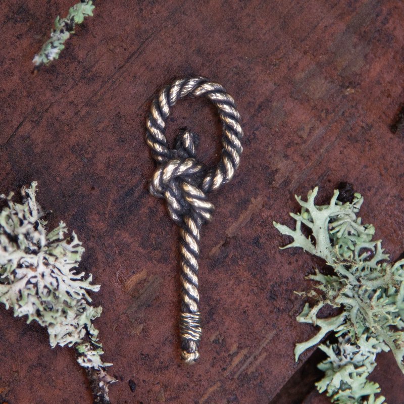 海结吊坠。 Bowline 航海节点项链。金属绳仿饰品。 - 项链 - 其他金属 橘色