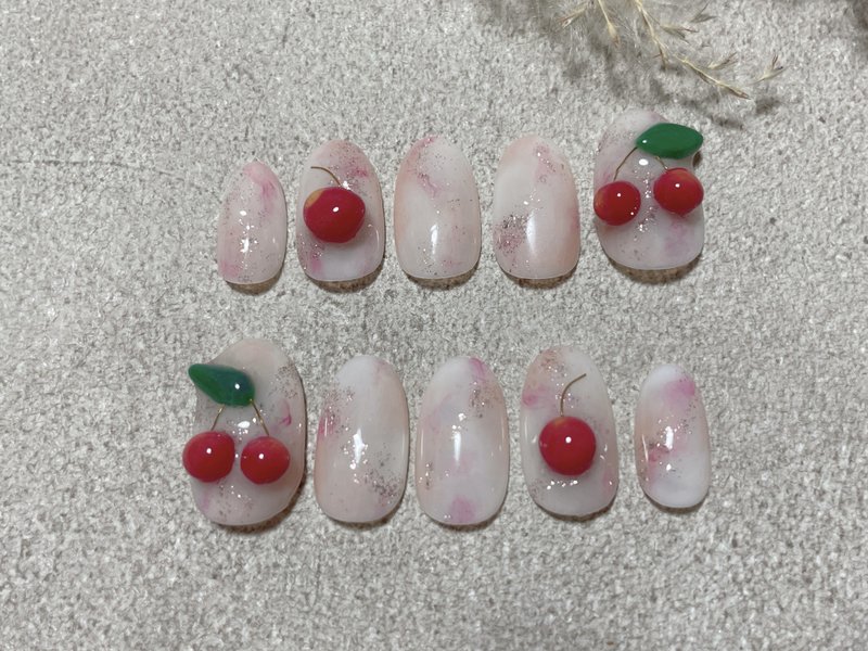 [Choice of sizes] Cherry nails - 指甲油/指甲贴 - 塑料 粉红色