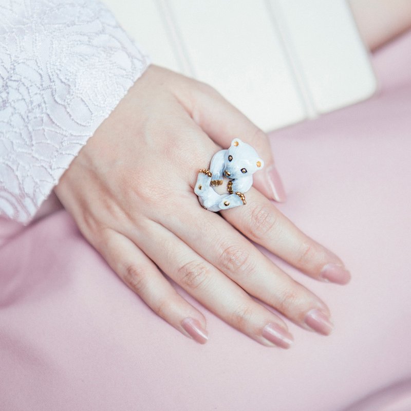Cotton polar bear ring - 戒指 - 其他金属 白色