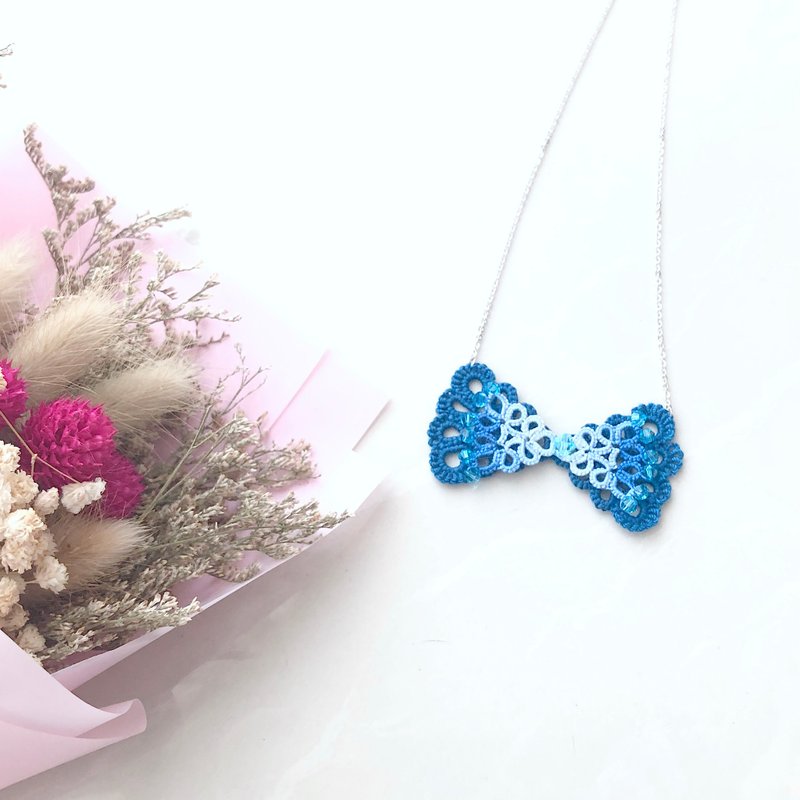 【订制】双蝴蝶 渐变蓝 项链 Double Bow Necklace - 项链 - 绣线 蓝色
