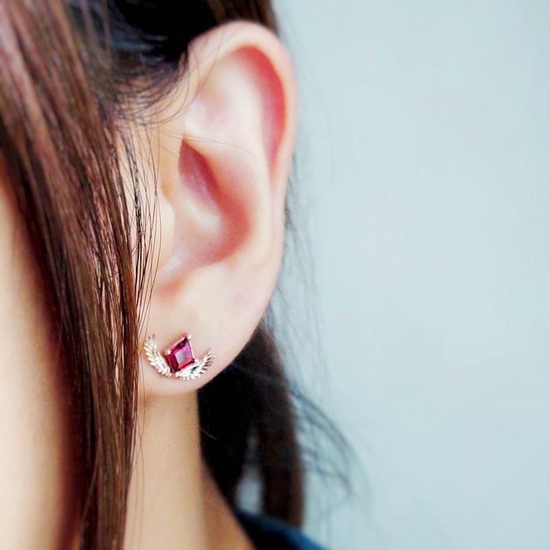 飞翔小翼菱形玫瑰榴石电镀18K玫瑰金纯银耳环 - 耳环/耳夹 - 纯银 银色