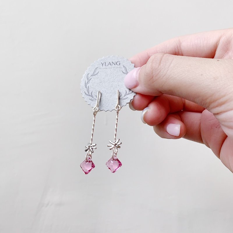 YLANG【光芒】造型耳环Swarovski/艺术铜线(无痛仿针耳夹/耳勾 - 耳环/耳夹 - 其他金属 多色