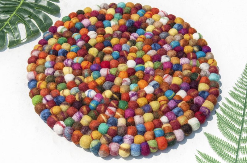 羊毛毡坐垫 羊毛毡地毯 羊毛毡球地垫 羊毛毡椅垫-渐层太阳圆点球 - 地垫/地毯 - 羊毛 多色