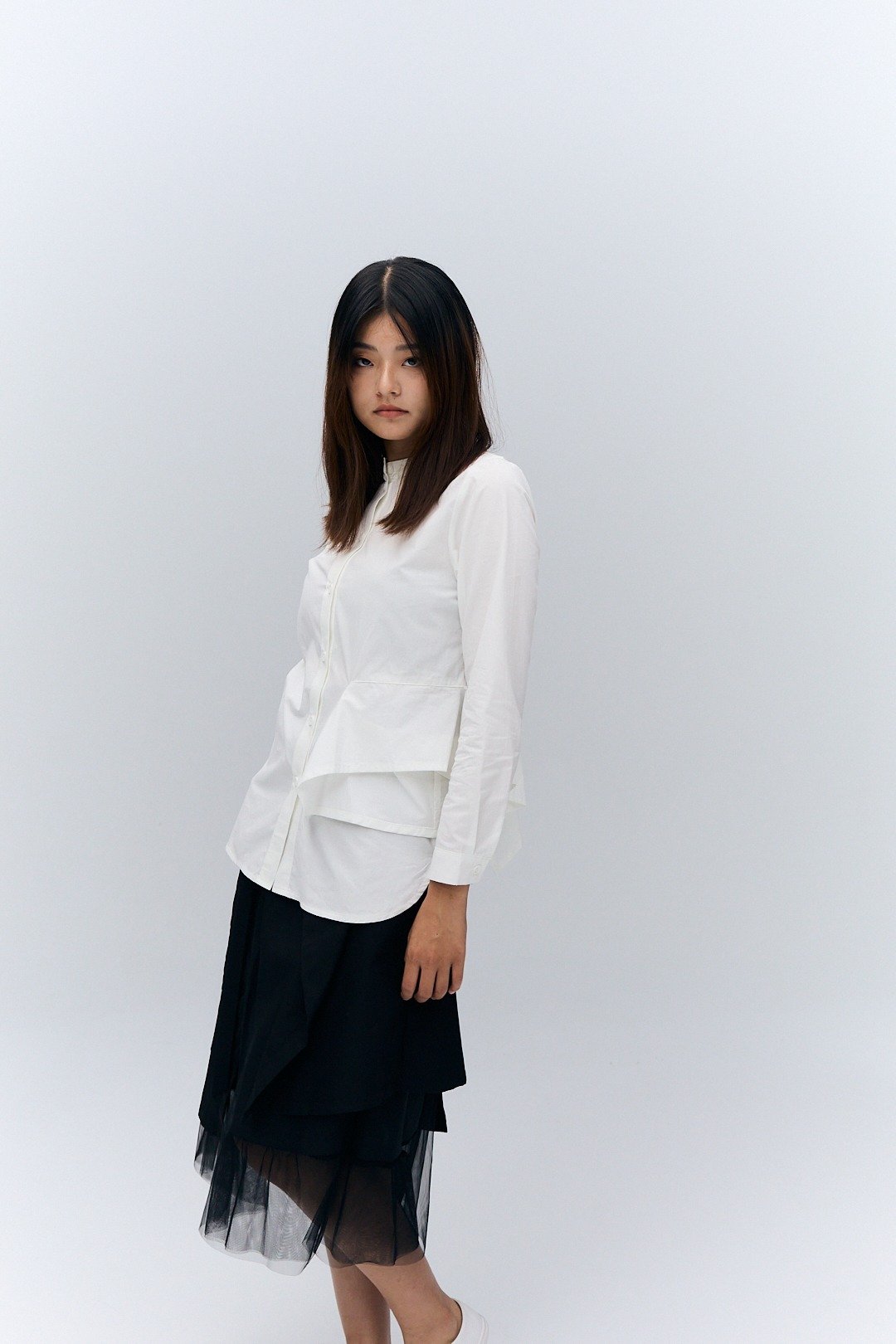 Devil Fashion 人文系列  不对称设计衬衫 - 女装衬衫 - 环保材料 白色