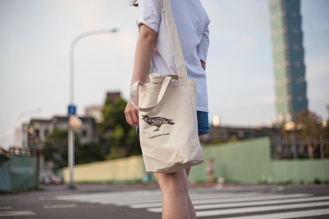 Deerhorn design / 鹿角 肉食动物 帆布包 肩背 手提 侧背 - 侧背包/斜挎包 - 其他材质 白色