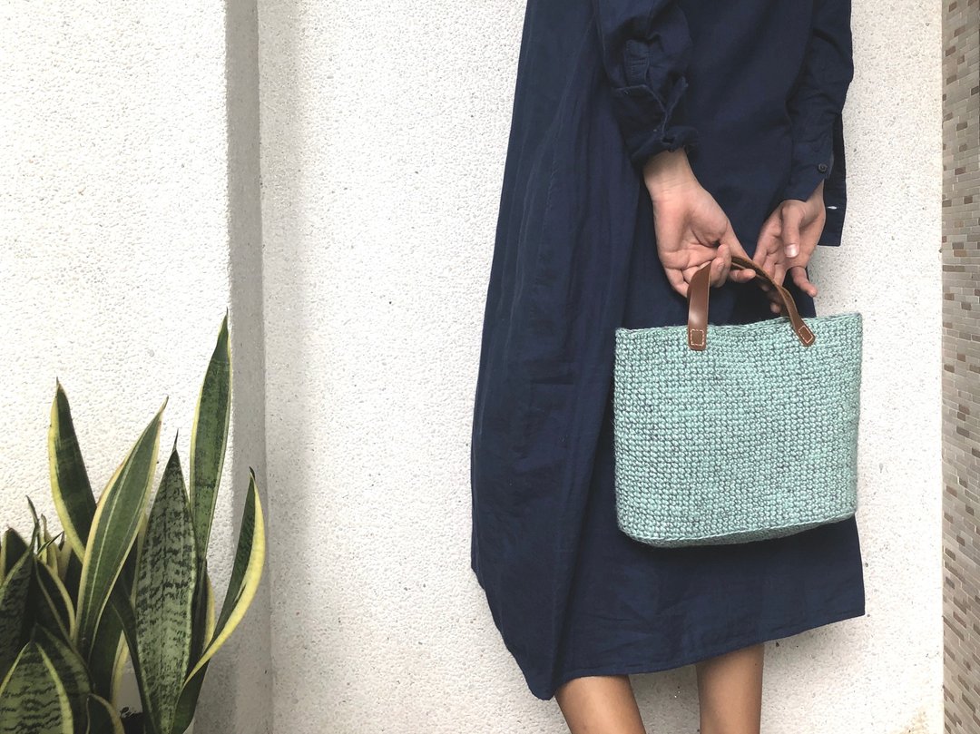 湖水绿+灰蓝双麻线手钩编织手提袋 真皮手把 - 手提包/手提袋 - 棉 绿色