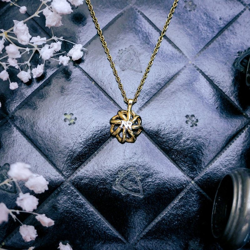 Nina Ricci 镂空穹顶结绳金银双色项链—欧洲古董首饰 Vintage - 项链 - 其他金属 