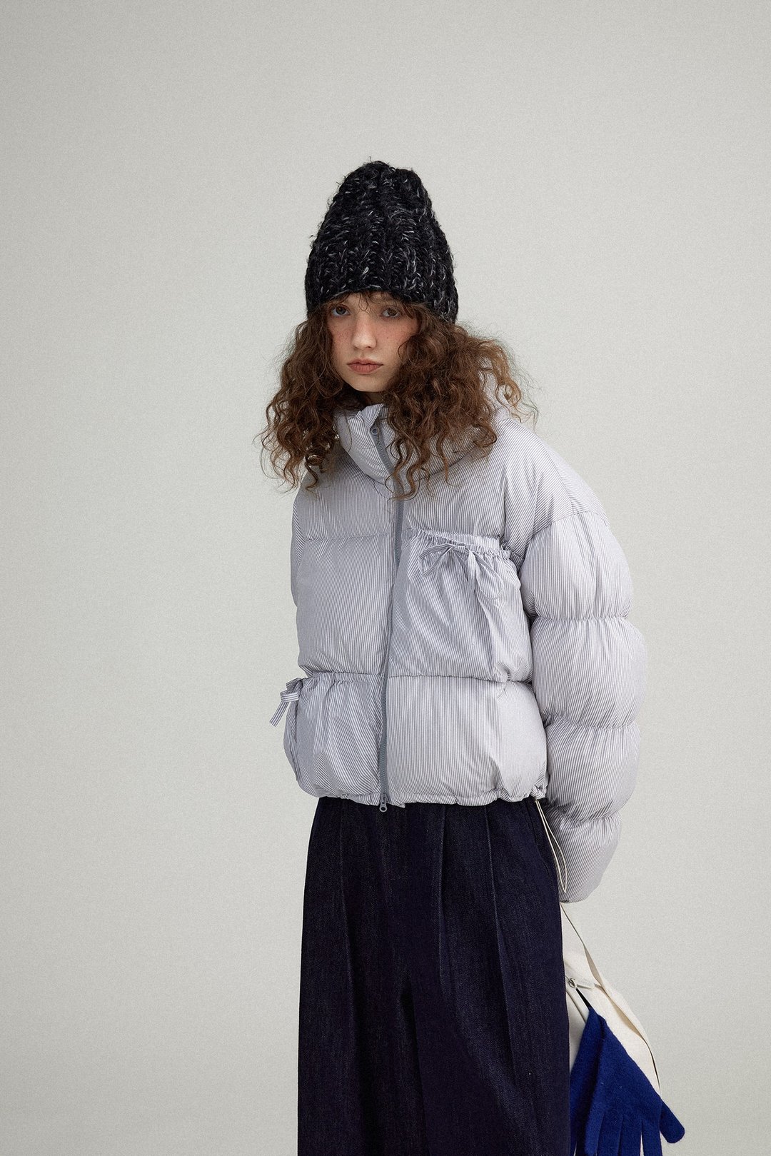 堆雪人 心动蝴蝶结短羽绒服 - 女装上衣 - 其他材质 多色