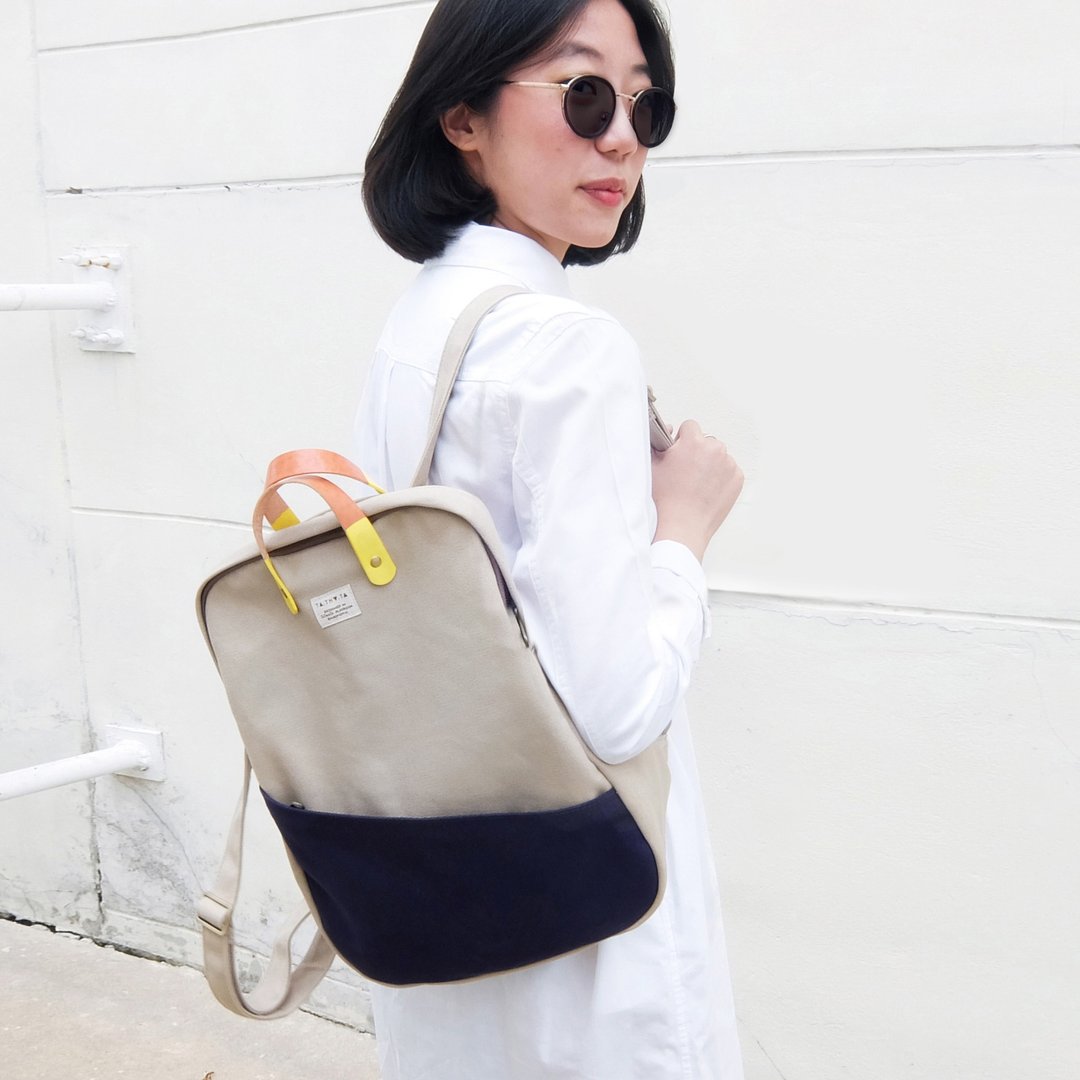 Light grey navy girl backpack : 3 ways bag : backpack, sling bag, handbag - 后背包/双肩包 - 棉 灰色