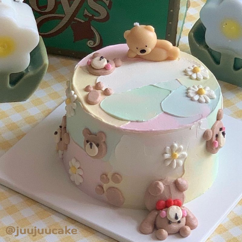 懒熊蛋糕蜡烛 - 蜡烛/烛台 - 蜡 卡其色