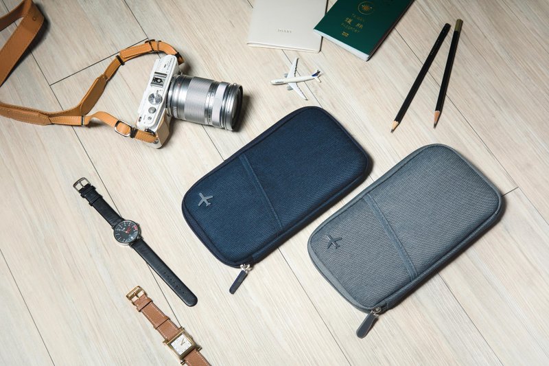 RFID屏障护照夹(蓝色) 护照套 护照夹 - 护照夹/护照套 - 聚酯纤维 蓝色