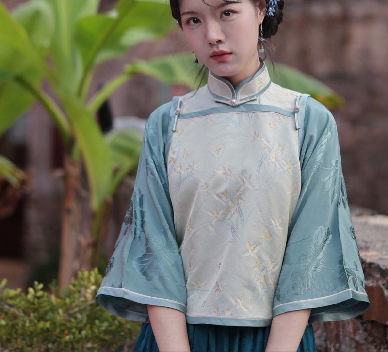 【青蔻】民国复古风 新中式提花倒大袖假两件上衣 - 女装上衣 - 其他材质 绿色