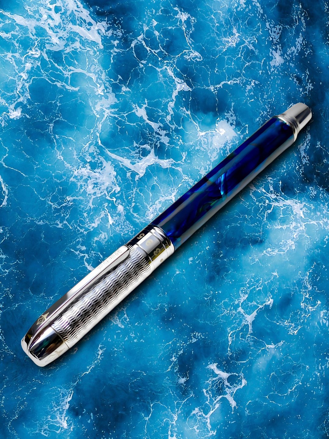 3952 老山羊 - 天然漆笔 CEO 海洋之心 白钢刀尖 (横刀) 钢笔 - 钢笔 - 其他材质 