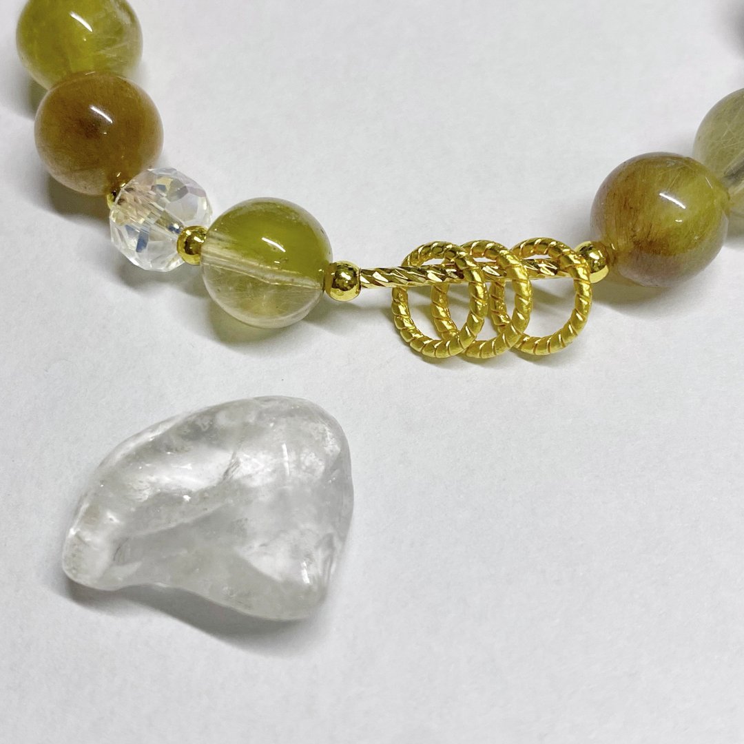 【Pingzhi】钛晶 | 白贝母 施华洛 Q版沙金貔貅 手链 - 手链/手环 - 水晶 