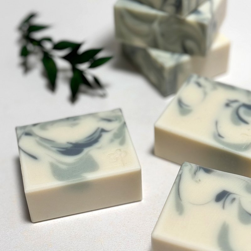 皂匠子【清爽木质香】茶树薄荷皂丨高比例甜杏仁油丨全肤质适用 - 肥皂/手工皂 - 植物．花 绿色