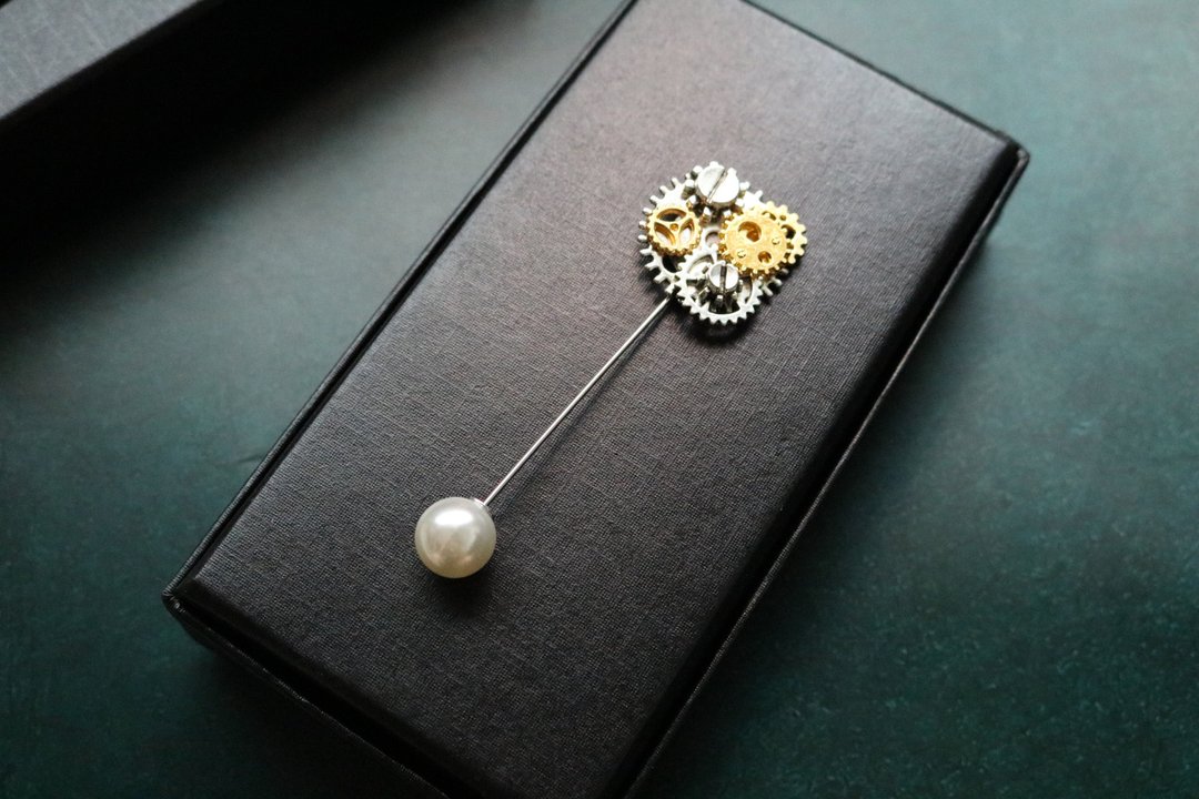金色小齒輪胸針蒸汽朋克金屬胸花 - 胸针 - 其他金属 银色
