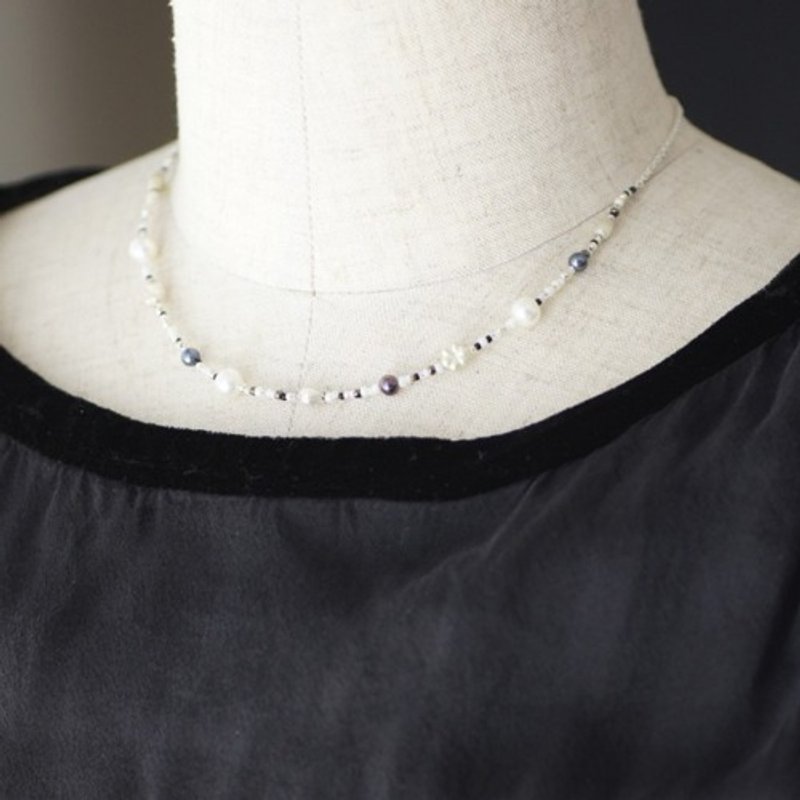 Vintage beads necklace {OP018} - 项链 - 其他材质 