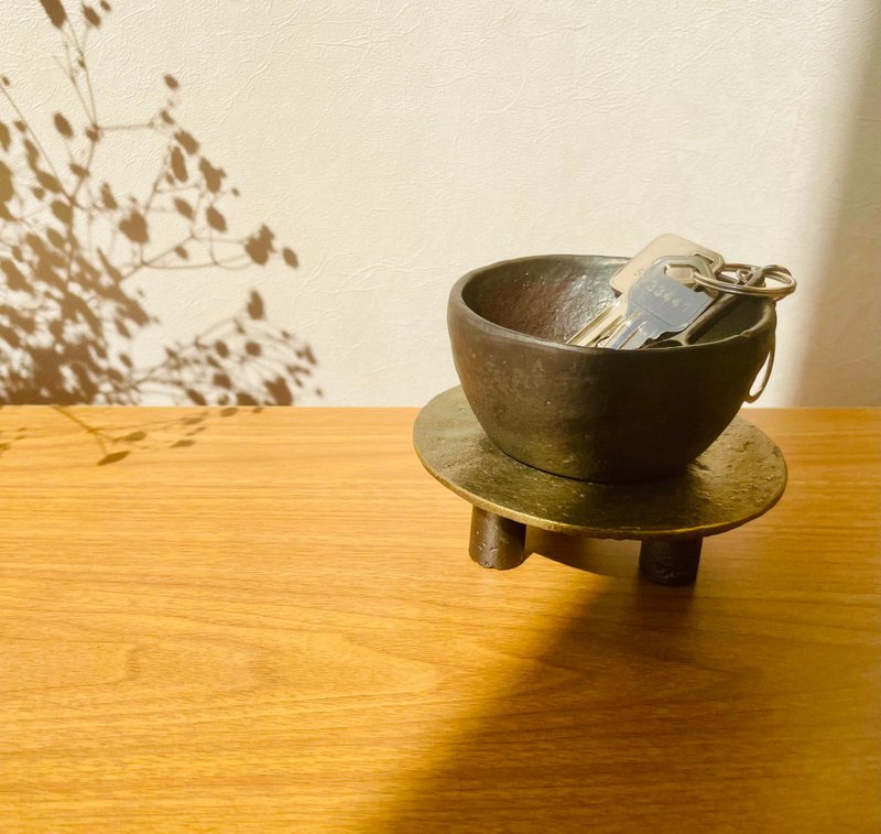 小型铸铁置物碗 | 客厅玄关小物收纳/ 薰香器皿/ 居家风格陈列 - 收纳用品 - 其他金属 黑色
