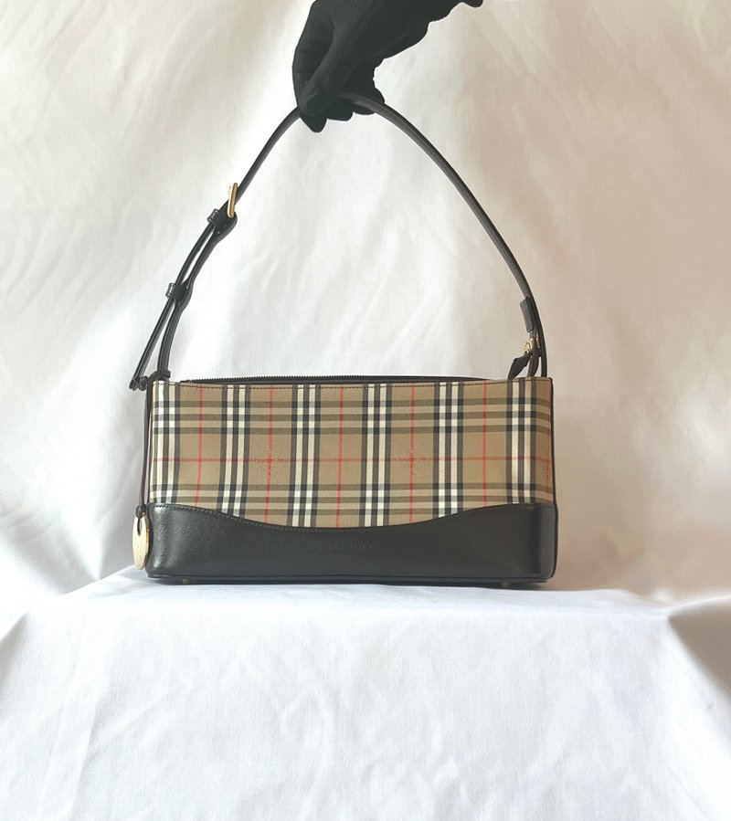 BURBERRY HAYMARKET CANVAS SHOULDER BAG  侧背包 斜孭袋 中古 - 侧背包/斜挎包 - 其他材质 咖啡色